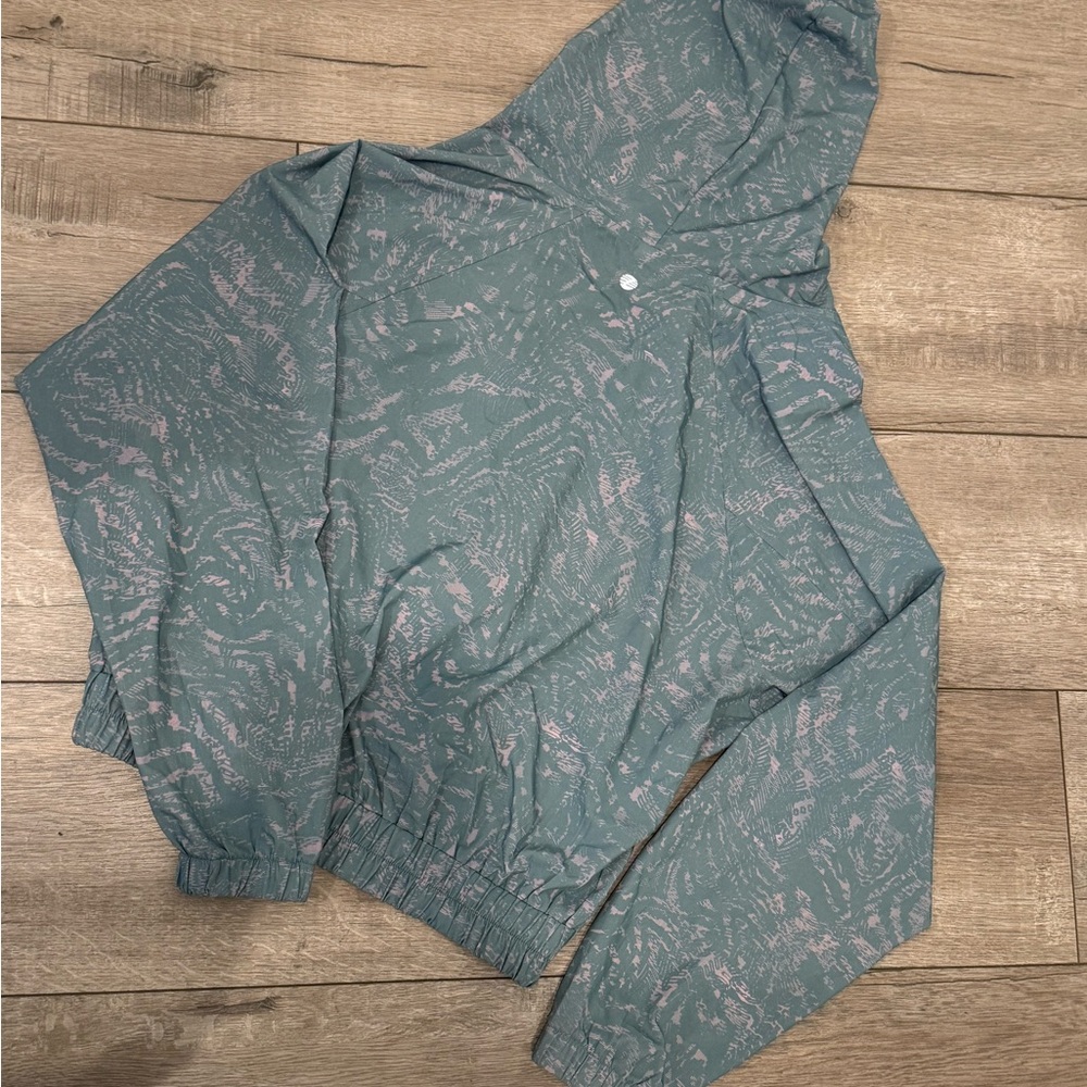 Teal Hooded Jacket With Pattern - image 6